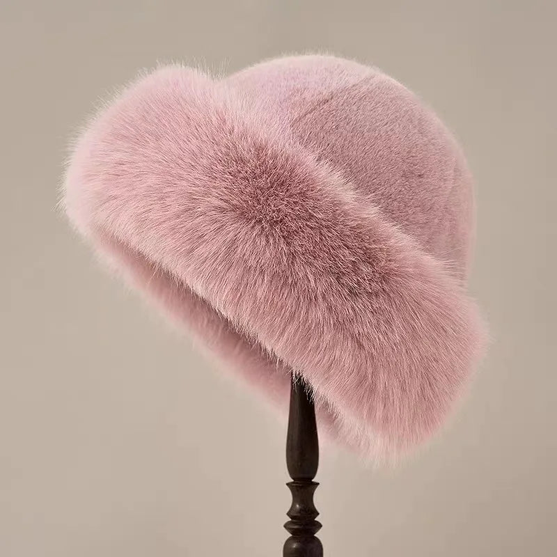 AMY - ELEGANT FUR HAT