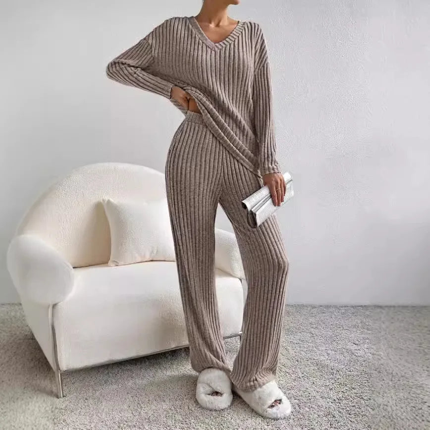 KATHY - KNITTED - 2 - PIECE SET